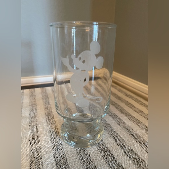 Disney Drinking Glasses - Etch with Mickey, Minnie, Dopey - Set of 3 - Picture 2 of 5